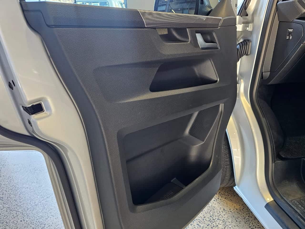 2024 Volkswagen Caravelle 2.0BiTDI 146kW Highline 4Motion