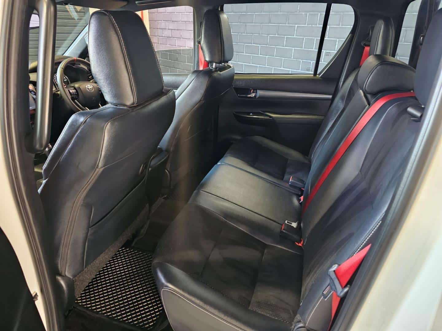 2024 Toyota Hilux 2.8GD-6 Double Cab 4×4 GR-Sport