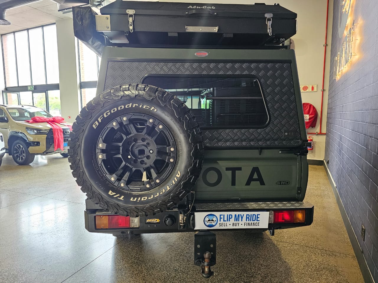 2016 Toyota Land Cruiser 79 4.5D-4D LX V8