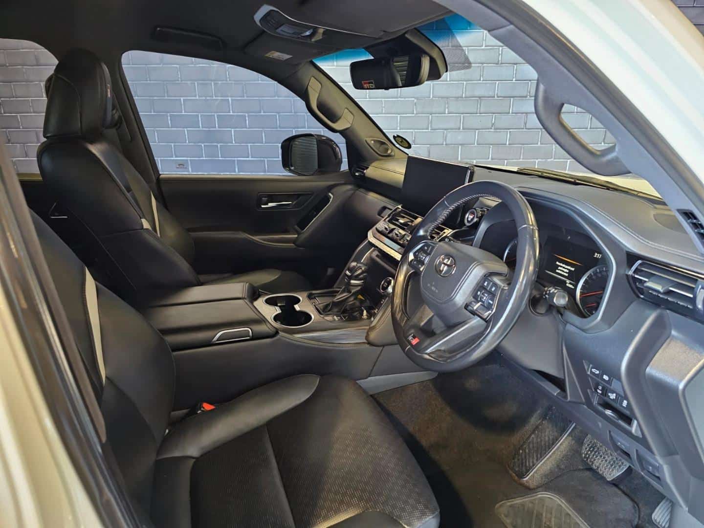2022 Toyota Land Cruiser 300 3.3D GR Sport