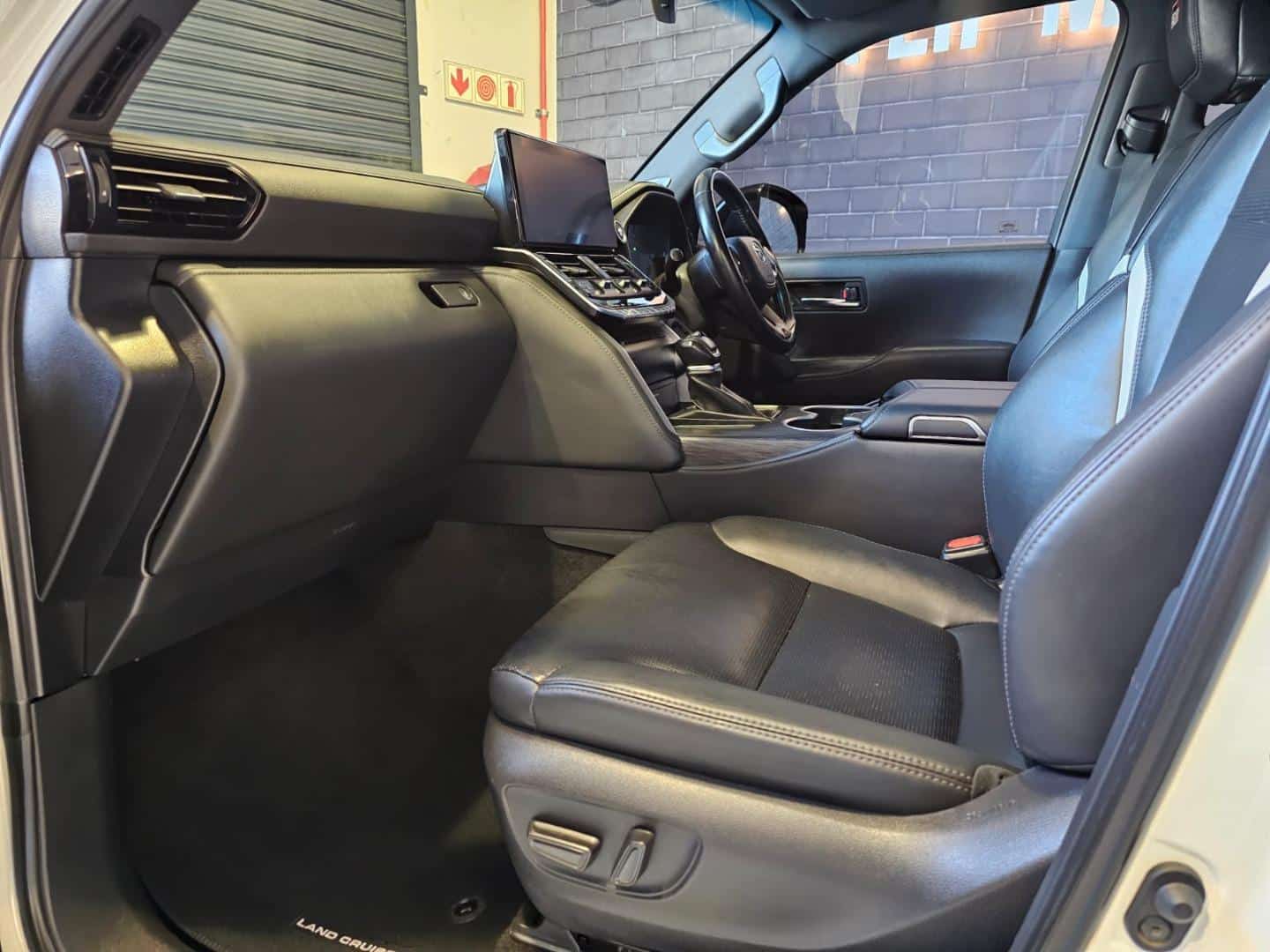 2022 Toyota Land Cruiser 300 3.3D GR Sport