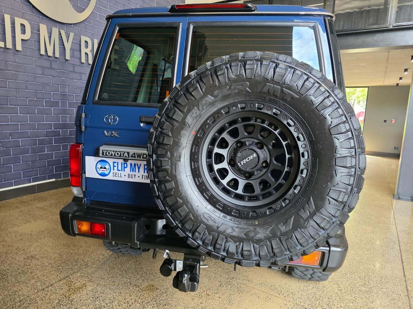 2026 Toyota Land Cruiser 76 2.8GD-6 Station Wagon VX