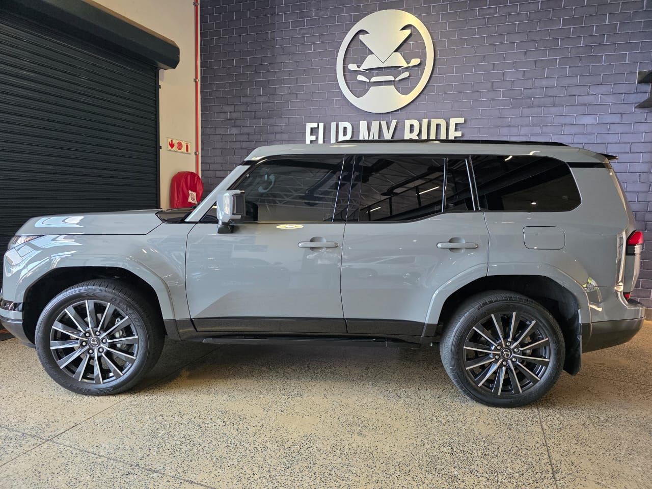2025 Lexus GX 550 SE