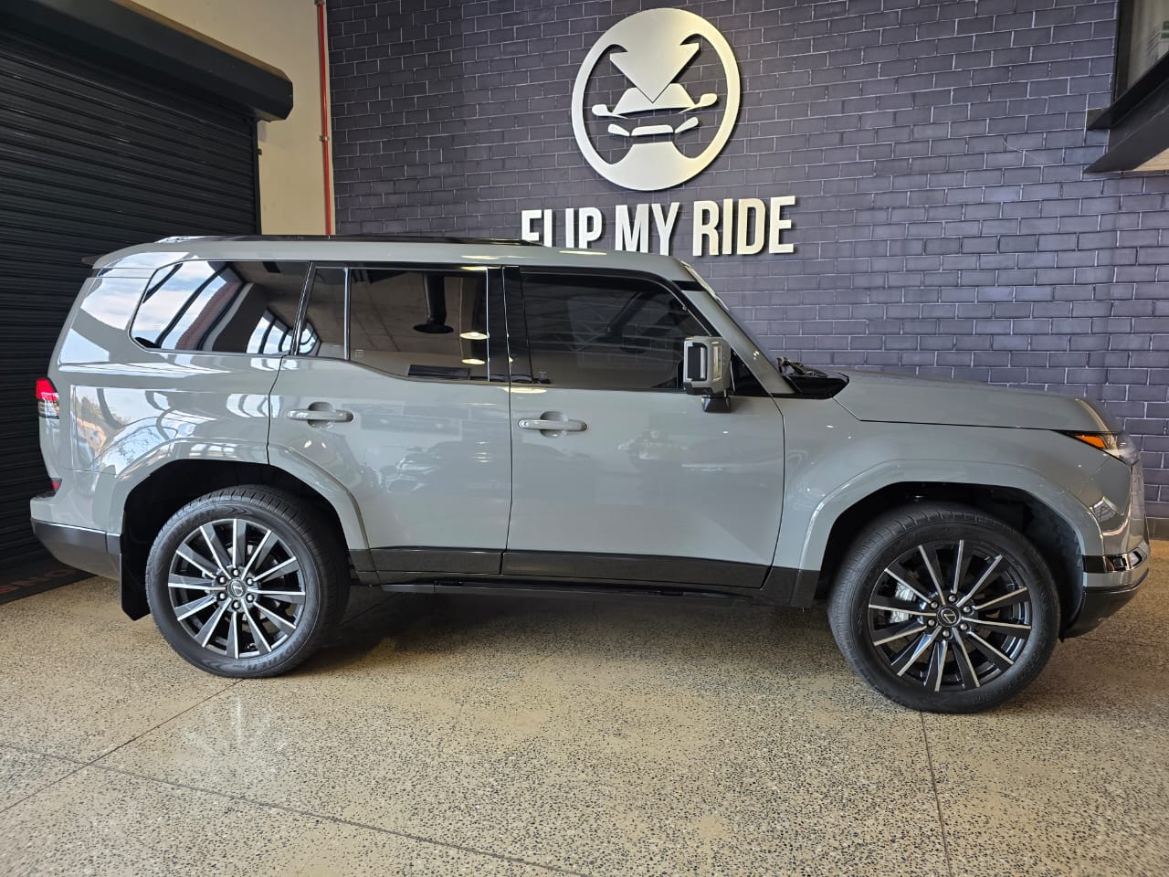2025 Lexus GX 550 SE
