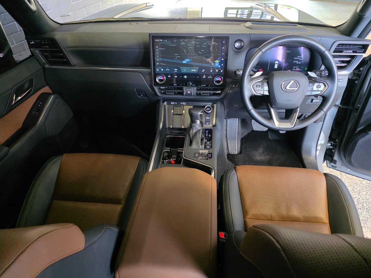 2025 Lexus GX 550 SE