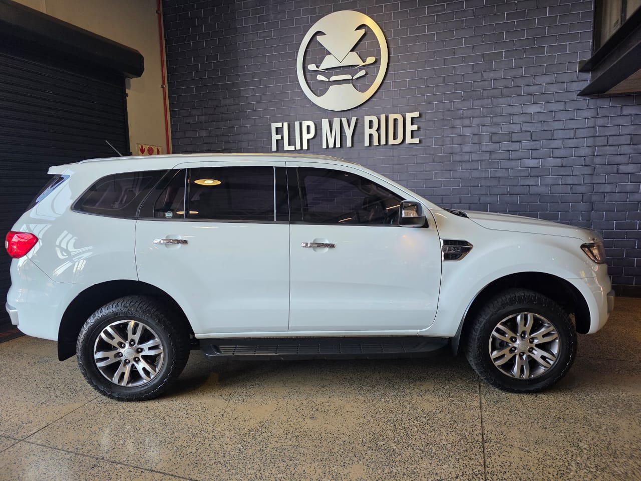 2017 Ford Everest 2.2TDCi XLT Auto